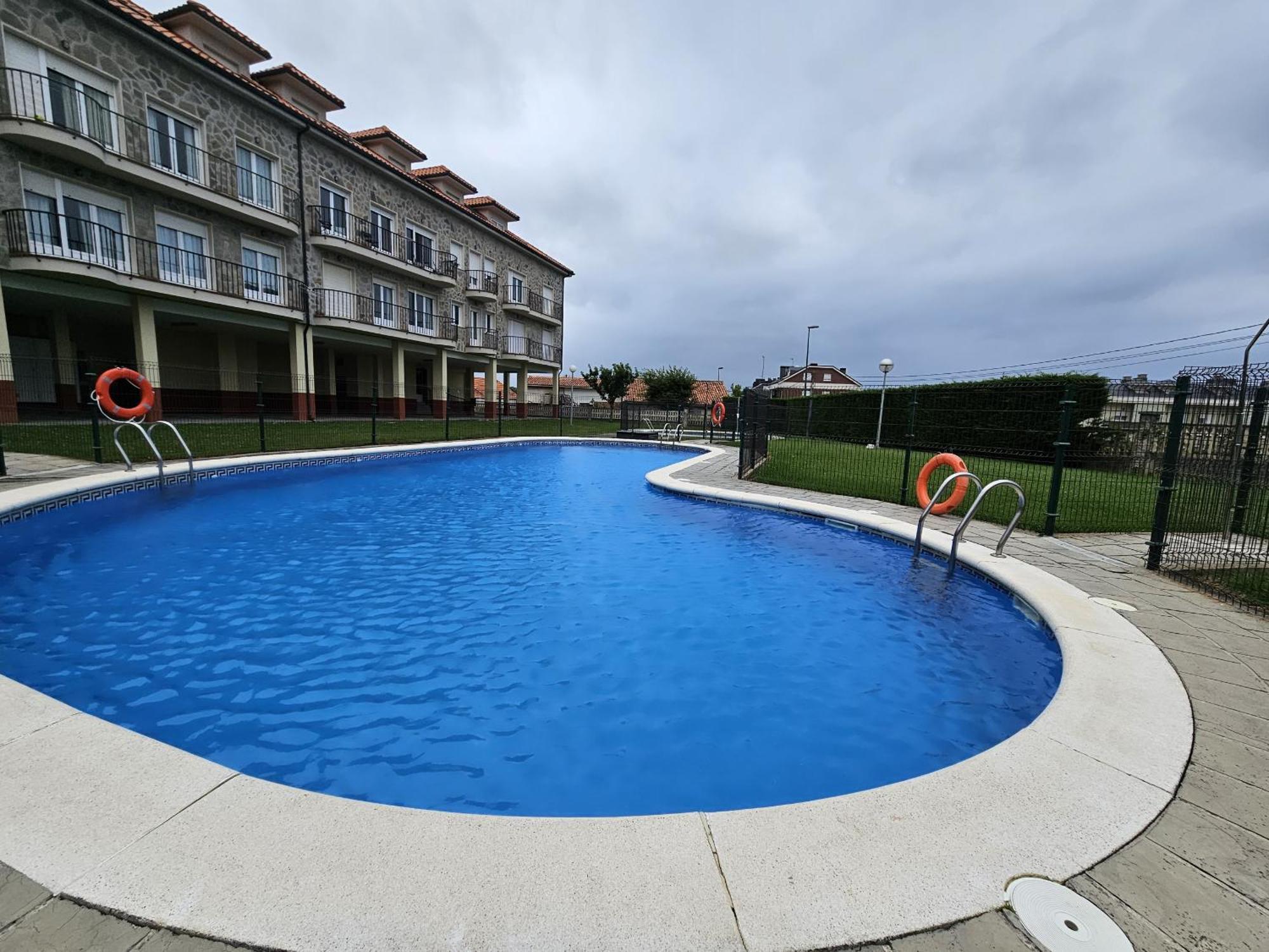 C12A01 Coqueto Apartamento Con Piscina Y Garaje Suances Exterior foto
